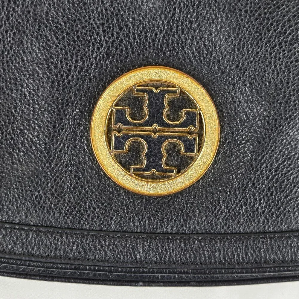 Tory Burch Black Leather Crossbody Bag Gold Chain Strap Magnetic Close Flap Logo